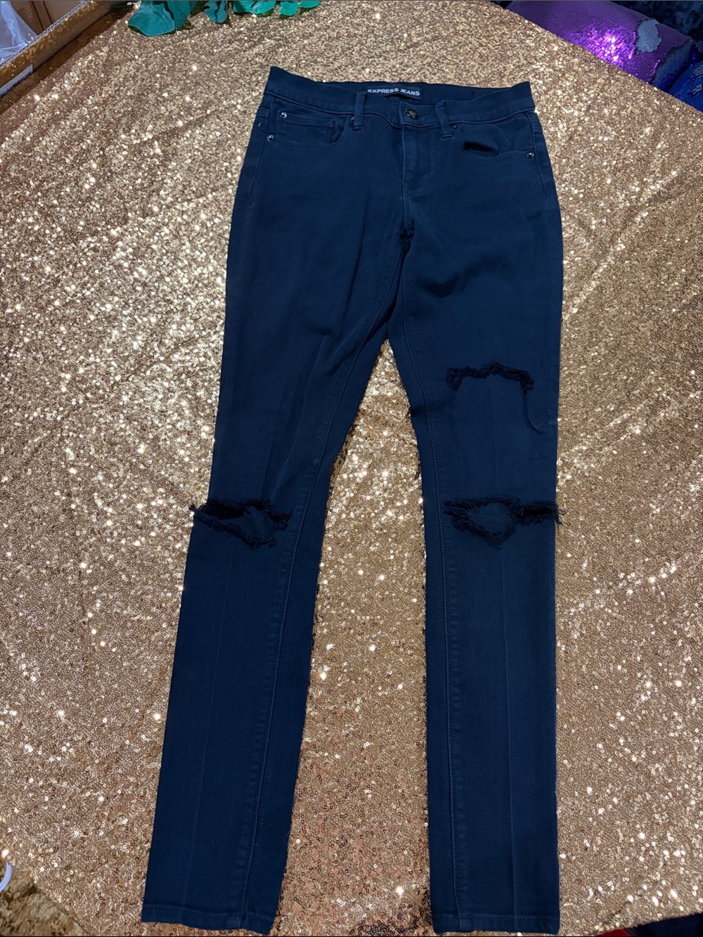 Express Women's Black Distressed Skinny Jeans